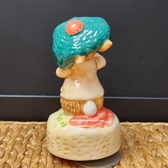 VINTAGE 1988 Schmid Old Benjamin Bunny Music Box Ceramic Figurine Beatrix Potter - Picture 8 of 12